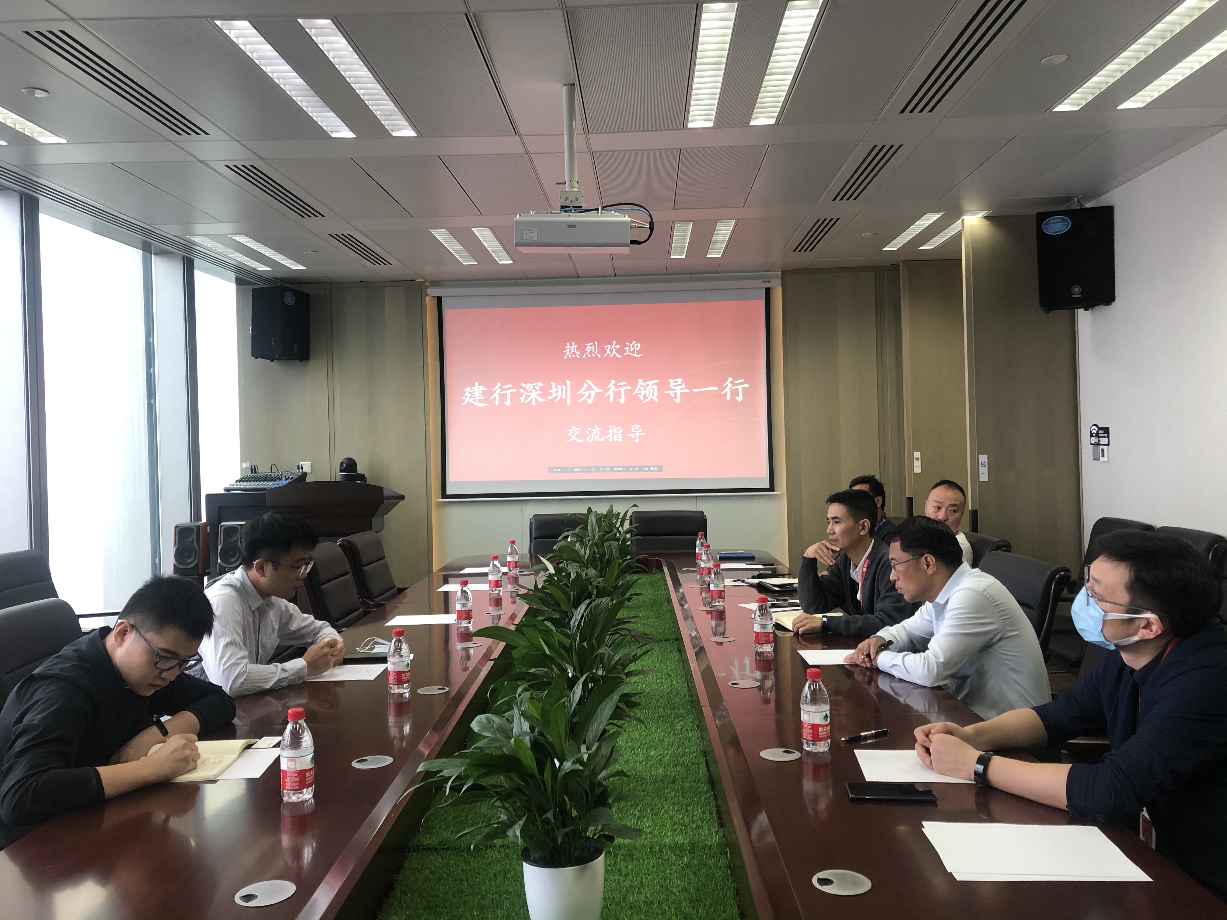 新闻图片